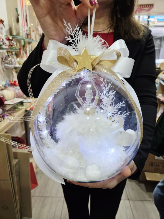 GP22 Διακοσμητική μπάλα  «Λίμνη των Κύκνων» με 3D Μπαλαρίνα και Όνομα 